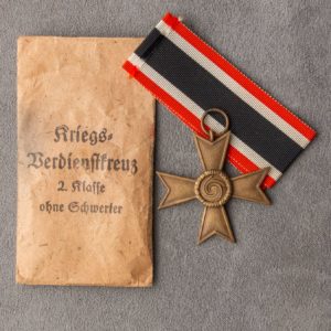 War Merit Cross 2nd Class without swords [Deschler & Sohn], 1, L/10 Original packaging