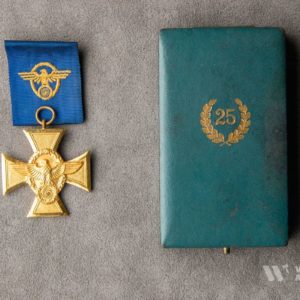 25-Year Long Service Award in the police   Original case