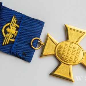 25-Year Long Service Award in the police   Original case