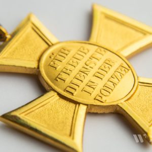 25-Year Long Service Award in the police   Original case