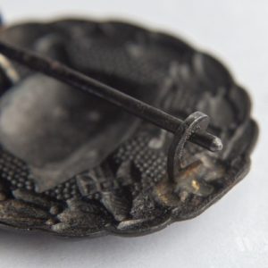 Wound Badge 1918 in black Counter-relief