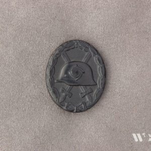 Wound Badge 1939 (second type) in black [Rudolf Wächtler & Lange KG] Counter-relief    