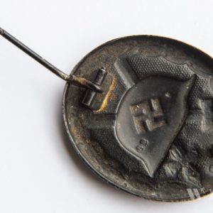 Wound Badge 1939 (second type) in black [Werner Redo] Counter-relief