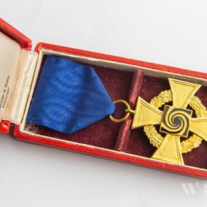 40-Year Long Service Award for civilian officials   Original case