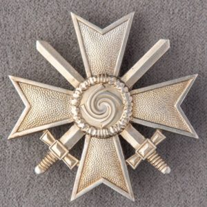 War Merit Cross 1st Class with swords [Deschler & Sohn], 1, L/10