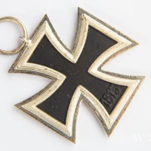Iron Cross 1939 2nd Class / Frosty silvering.
