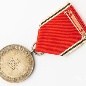 Anschluss Medal  Original case 