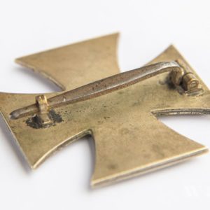 Iron Cross 1939 1st Class / Original case.