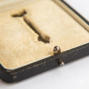 Iron Cross 1939 1st Class / Original case.