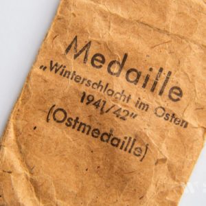 Medal for the Winter Campaign in the East 1941/42 [Moritz Hausch AG] Stamp - 127 Original packaging