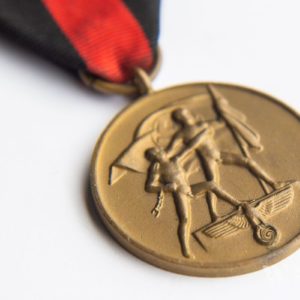 Sudetenland Medal with 'Prager Burg' ('Prague Castle') bar  