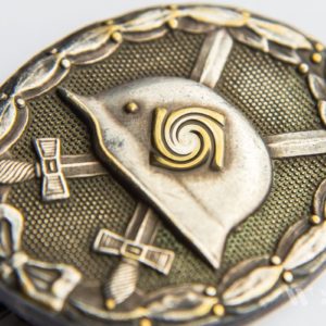 Wound Badge 1939 (second type) in silver [Hauptmünzamt] Solid Buntmetall