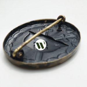 Wound Badge 1939 (second type) in black [Wilhelm Deumer K.G.] Counter-relief