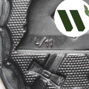 Wound Badge 1939 (second type) in black [Wilhelm Deumer K.G.] Counter-relief