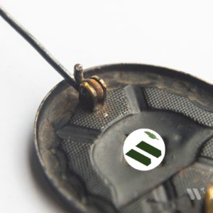 Wound Badge 1939 (second type) in black Counter-relief