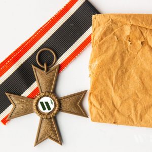 War Merit Cross 2nd Class without swords [Deschler & Sohn], 1, L/10 Mint Original wrapping paper