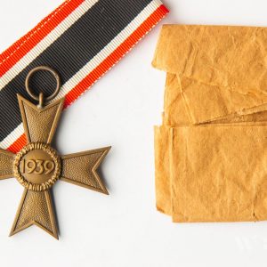 War Merit Cross 2nd Class without swords [Deschler & Sohn], 1, L/10 Mint Original wrapping paper