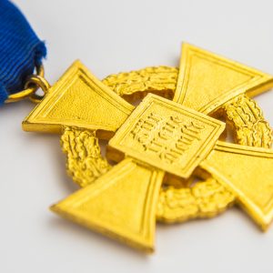 40-Year Long Service Award for civilian officials   Original case