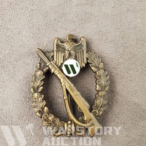 Infantry Assault Badge in bronze