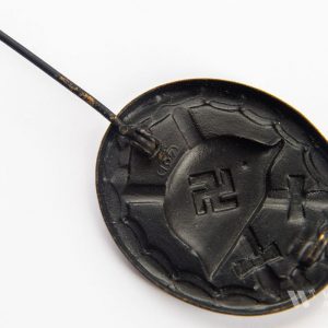 Wound Badge 1939 (second type) in black [Carl Wild] Counter-relief