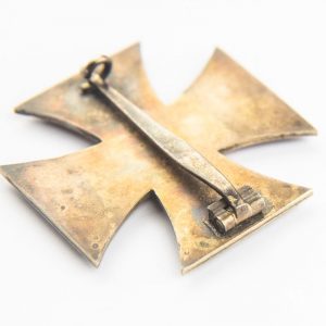 Iron Cross 1939 1st Class [Klein & Quenzer], 65, L/26 / Original case.