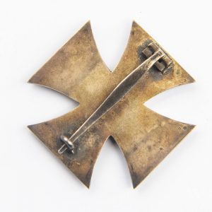 Iron Cross 1939 1st Class [Klein & Quenzer], 65, L/26 / Original case.