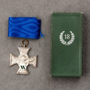 18-Year Long Service Award in the police [Alois Rettenmaier]  Original case