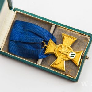 25-Year Long Service Award in the police   Original case