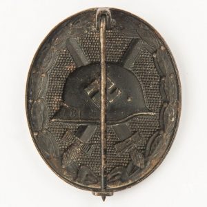 Wound Badge 1939 (second type) in black [Overhoff & Cie.] Counter-relief Integrated fittings
