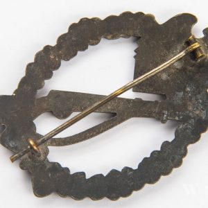 Infantry Assault Badge in bronze Zinc