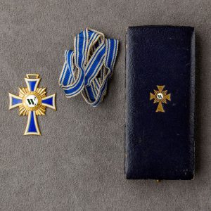 Cross of Honour of the German Mother in gold [C.F. Zimmermann]  Original case