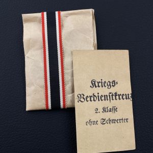 War Merit Cross 2nd Class without swords [Deschler & Sohn], 1, L/10 Original wrapping paper and packaging
