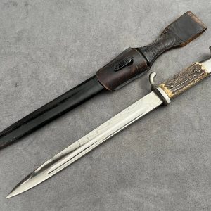 Enlisted Men’s Dress Bayonet, 1933–1945    Stag Grip
