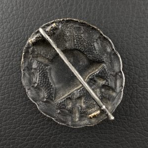 Wound Badge 1918 in black Counter-relief