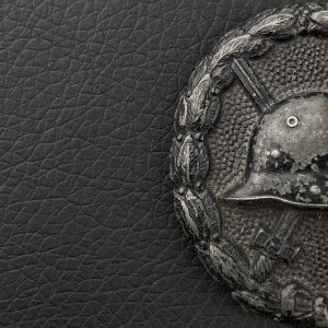Wound Badge 1918 in black Counter-relief
