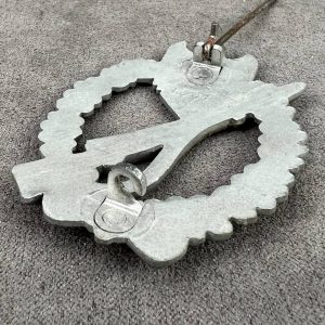 Infantry Assault Badge in silver [Friedrich Linden]