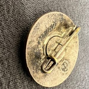 NSDAP Party Badge [Kerbach & Israel] RZM code: М 1/42 Pin fastening