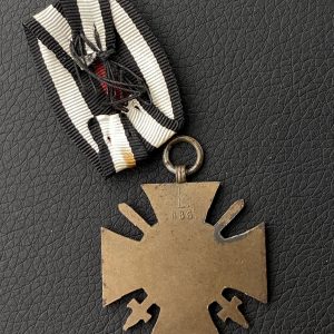 Honour Cross of the World War 1914–1918 with swords [Christian Lauer] Stamp - L. (above) NBG.  