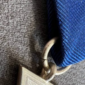 25-Year Long Service Award for civilian officials    Original case