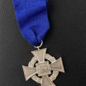 25-Year Long Service Award for civilian officials   