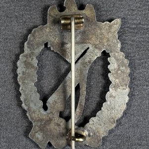 Infantry Assault Badge in silver