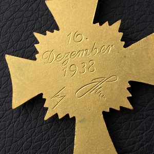 Cross of Honour of the German Mother in gold [Franz Reischauer]  Original case