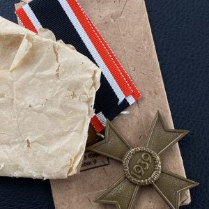 War Merit Cross 2nd Class without swords [Deschler & Sohn], 1, L/10   Original wrapping paper and packaging