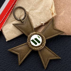 War Merit Cross 2nd Class without swords [Deschler & Sohn], 1, L/10   Original wrapping paper and packaging