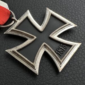 Iron Cross 1939 2nd Class [Wilhelm Deumer K.G.], 3, L/11