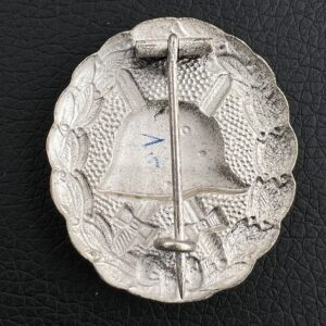 Wound Badge 1918 in silver Counter-relief