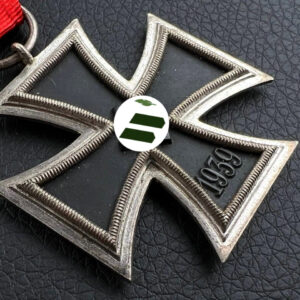 Iron Cross 1939 2nd Class [Wilhelm Deumer K.G.], 3, L/11