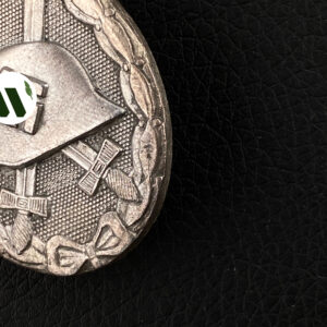 Wound Badge 1939 (second type) in silver [Paul Meybauer] Solid Zinc