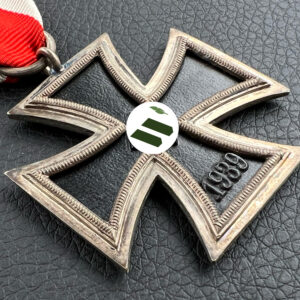 Iron Cross 1939 2nd Class / Rare type.
