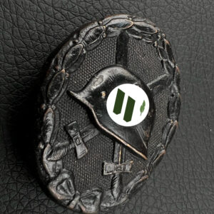 Wound Badge 1939 (second type) in black Counter-relief Damage